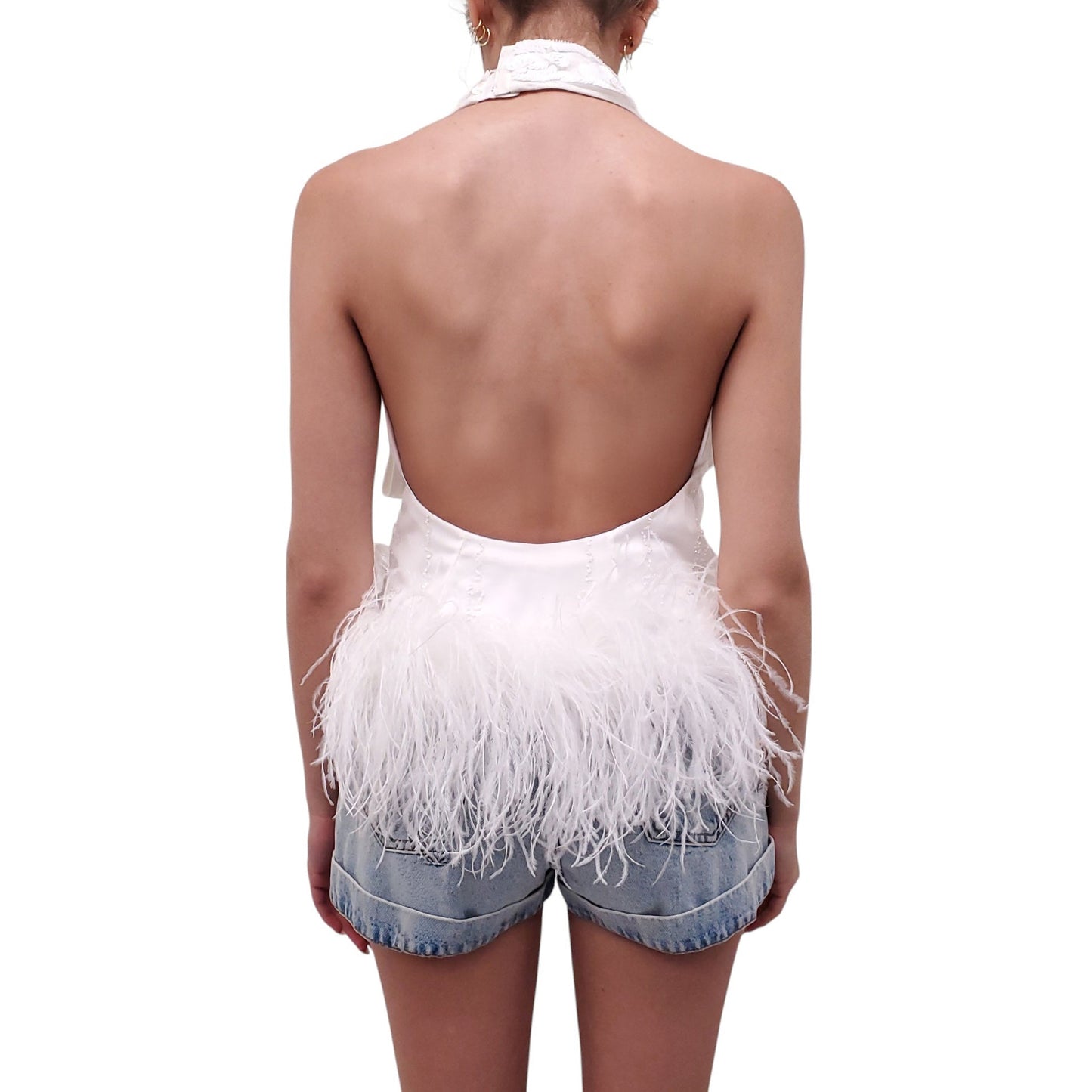 16ARLINGTON WHITE FEATHER-TRIMMED EMBELLISHED HALTER TOP - SIZE US 6