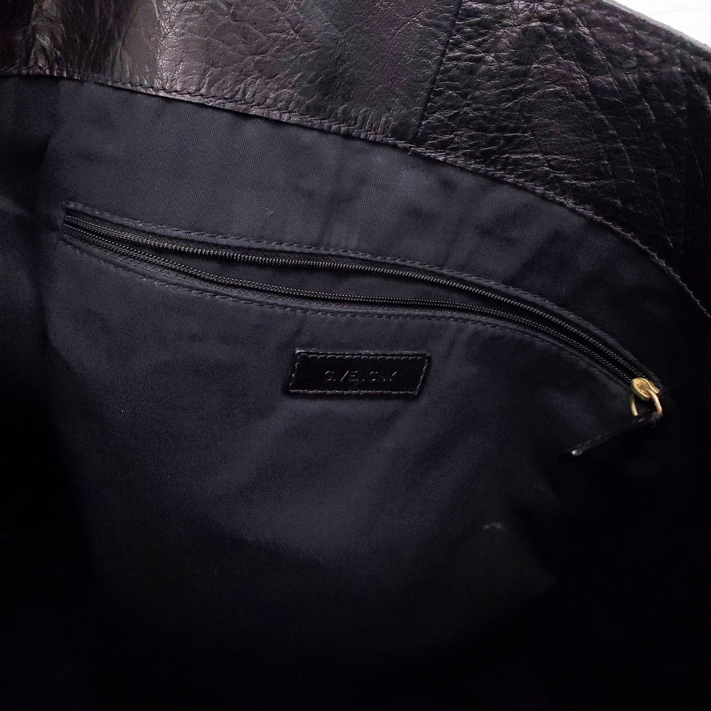 GIVENCHY CREAM AND BLACK TOTE BAG