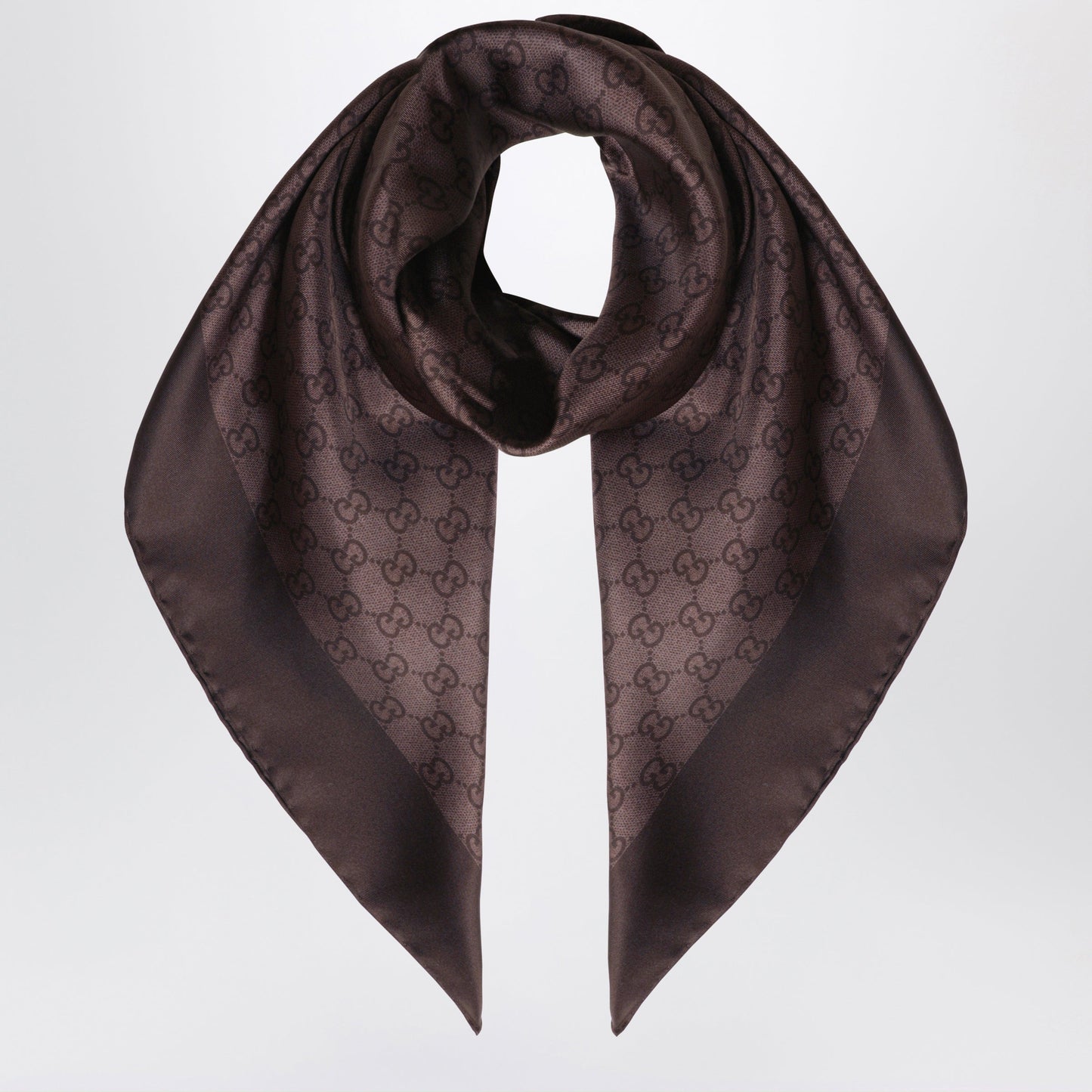 Gucci Printed Silk Twill Carre With Gg Print Women