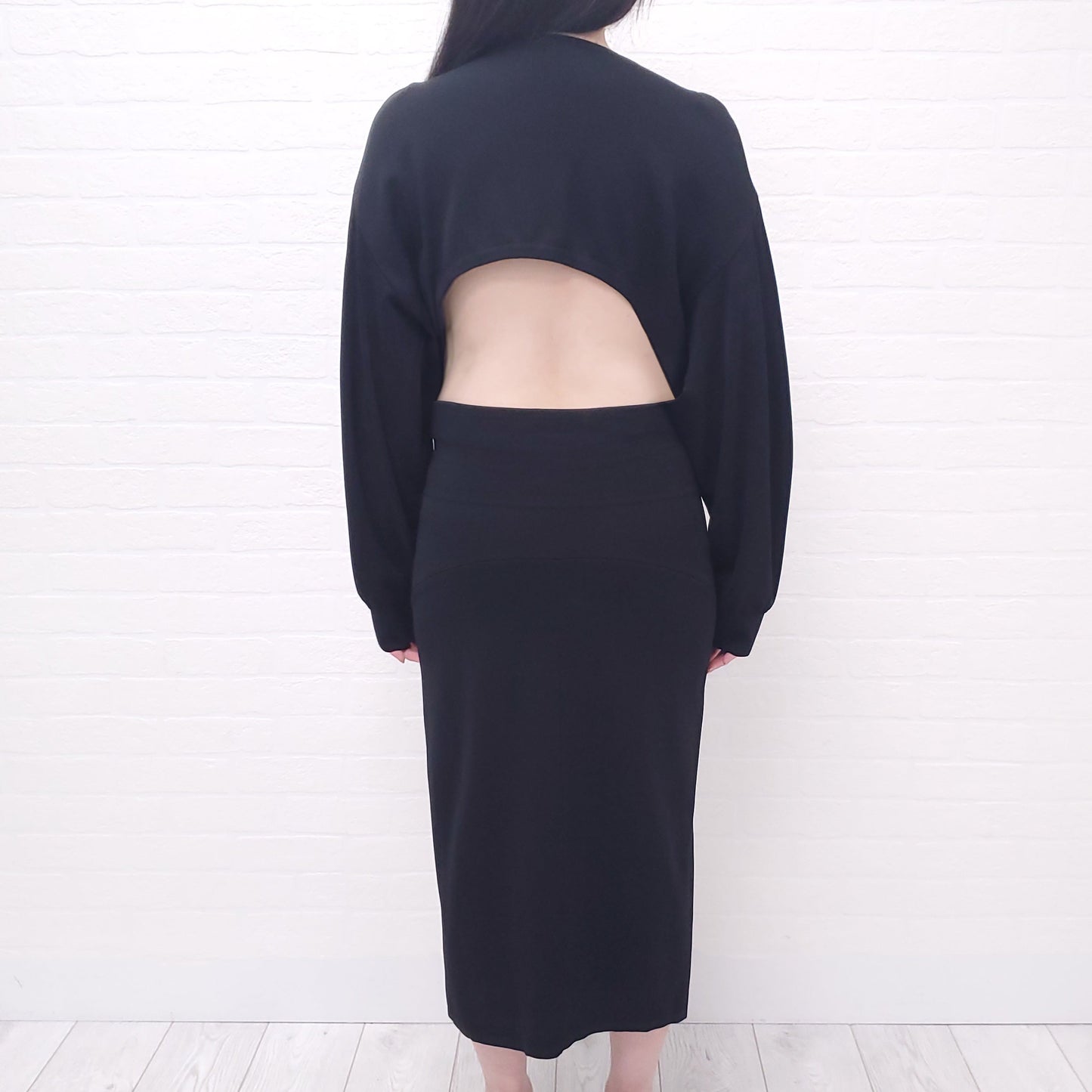 ALAÏA BLACK LONG SLEEVE OPEN BACK DRESS - SIZE 42