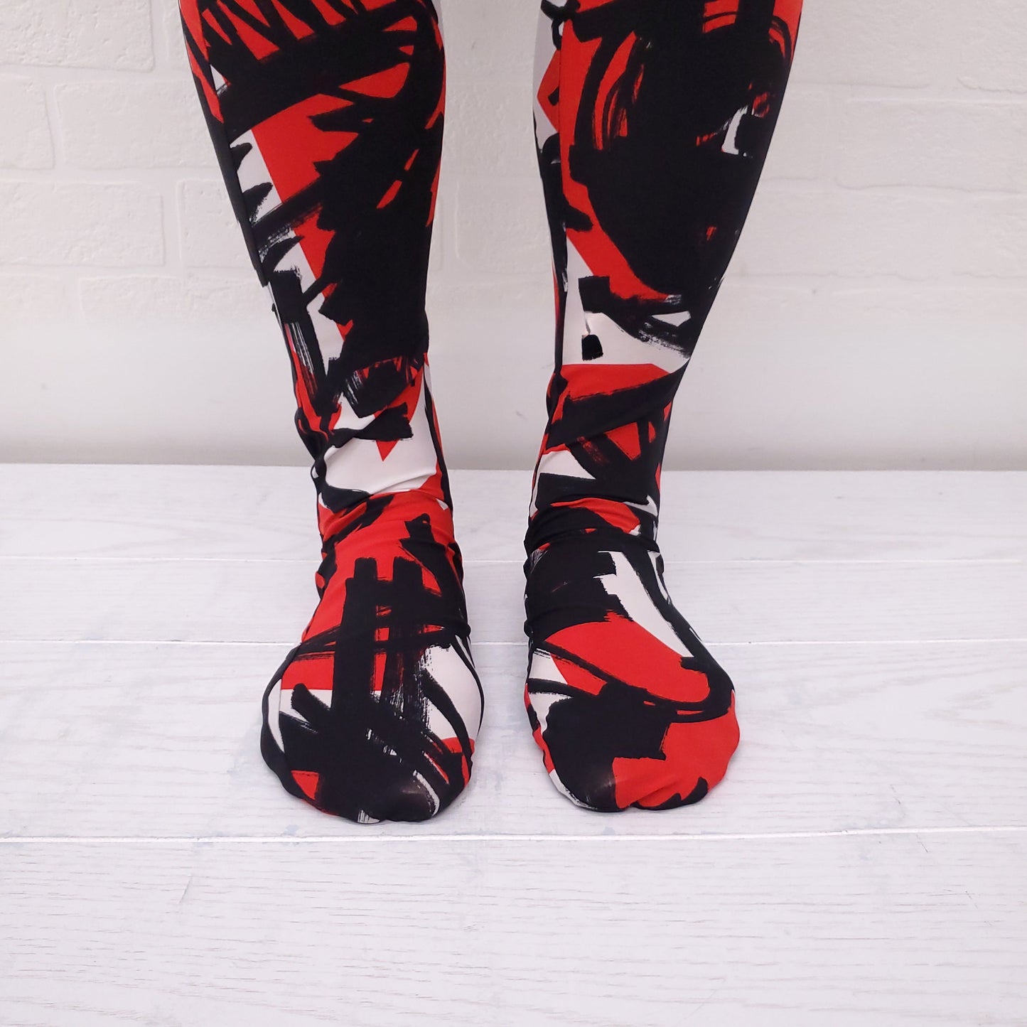 BURBERRY GRAFFITI LEGGINGS - SIZE M