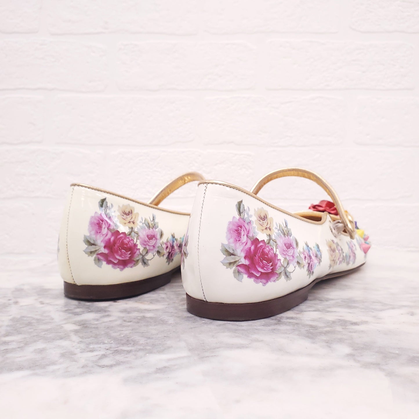 DOLCE & GABBANA RUNWAY FLORAL BEADED MARY JANE FLATS - SIZE 40