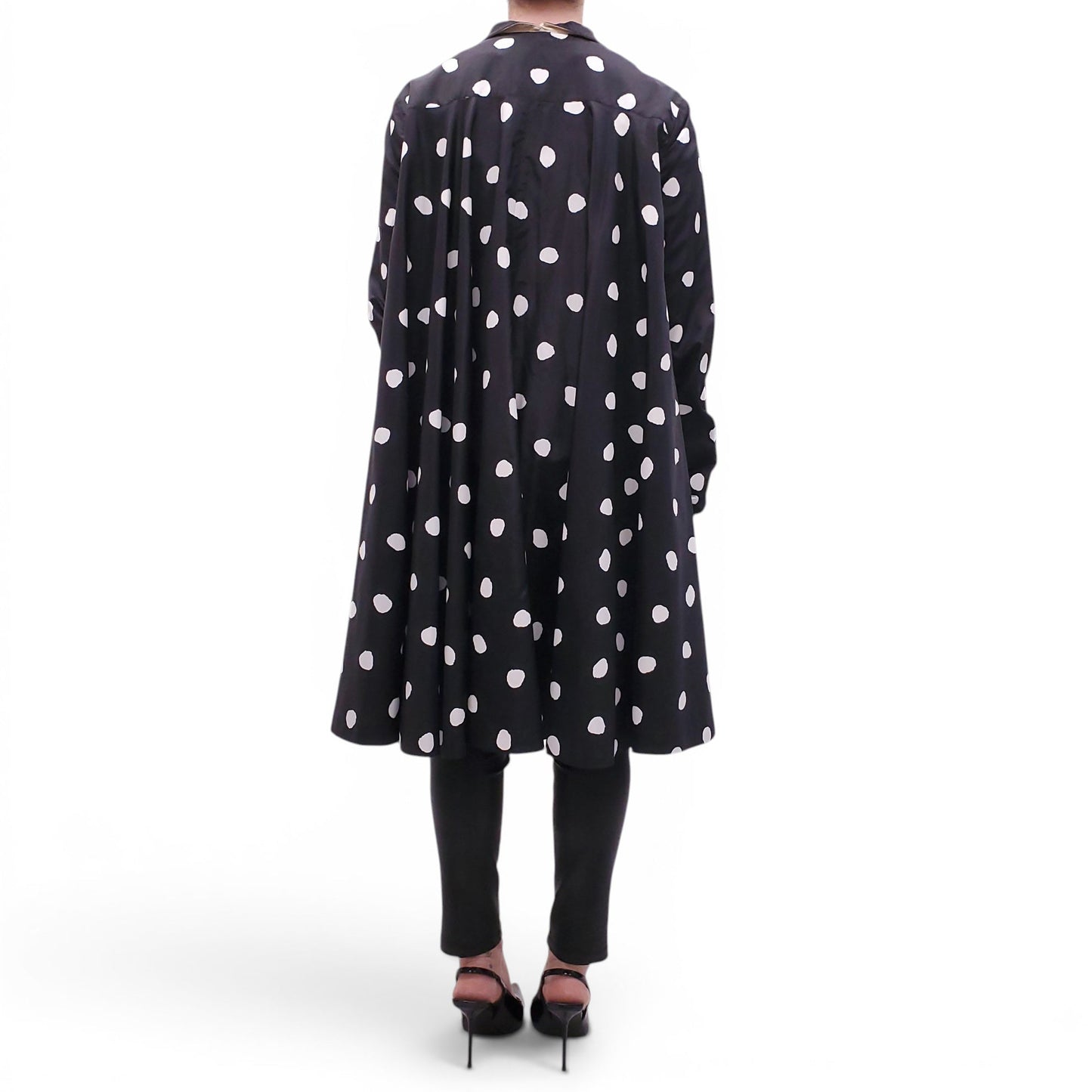 GEOFFREY BEENE BLACK AND WHITE POLKA DOT COAT - SIZE L