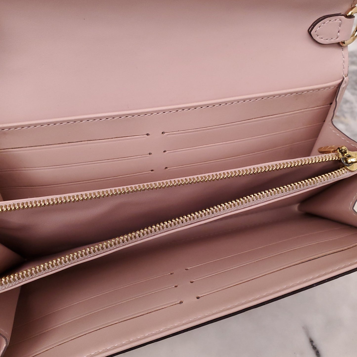 LOUIS VUITTON PALE PINK PATENT MONOGRAM WALLET ON CHAIN