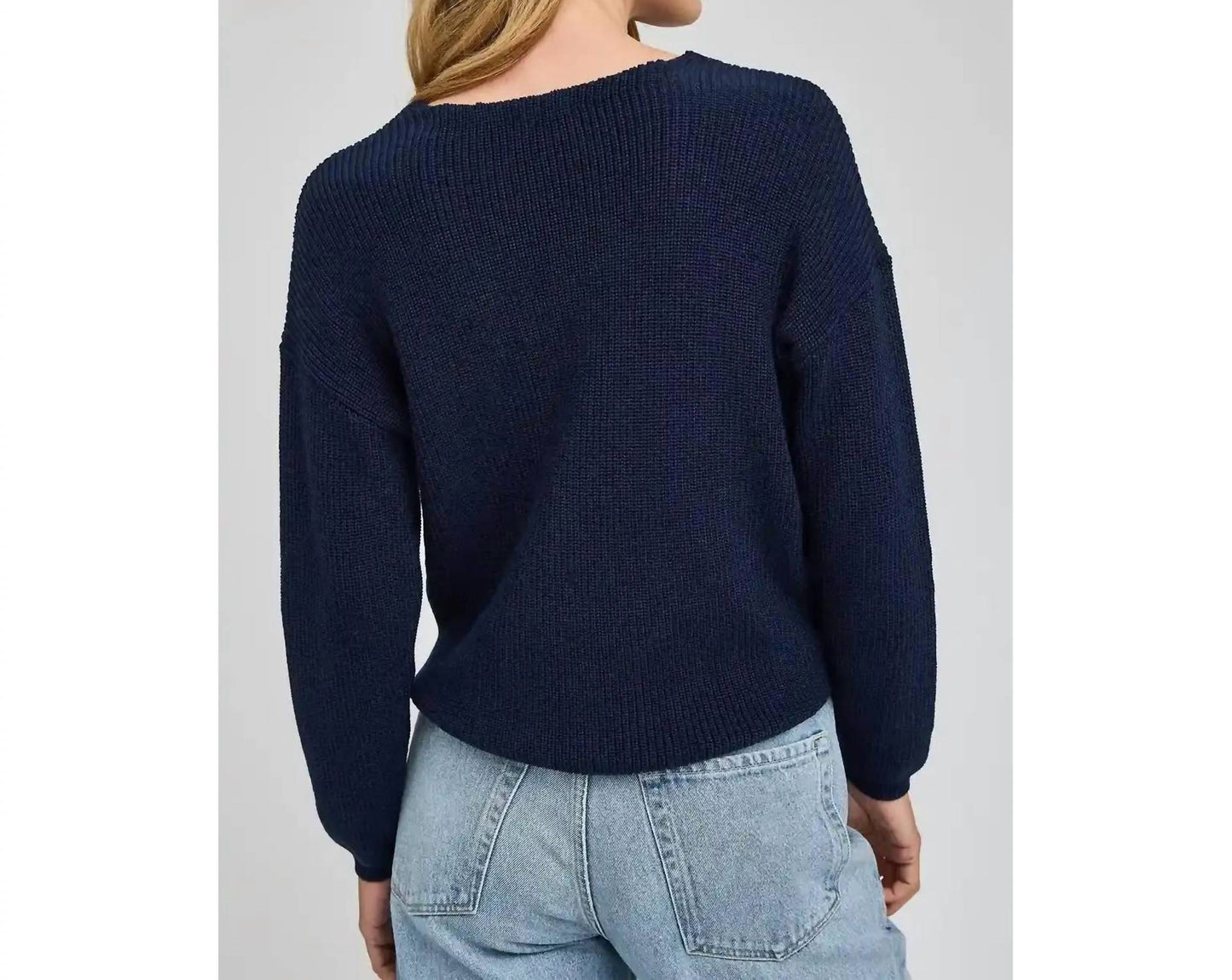 Tucker Pullover Sweater In Navy