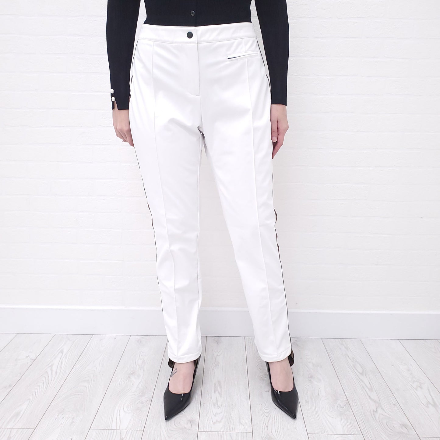 FENDI LOGO WHITE SKI PANTS - SIZE 48