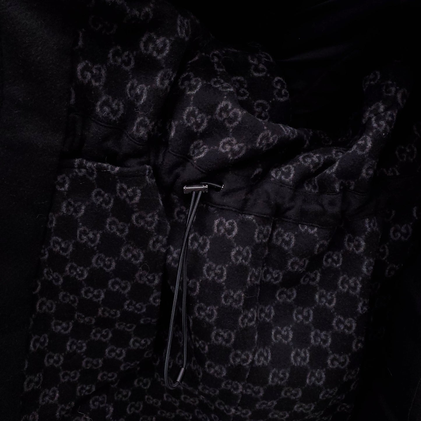 GUCCI BLACK WOOL COAT WITH MONOGRAM LINING - SIZE 38