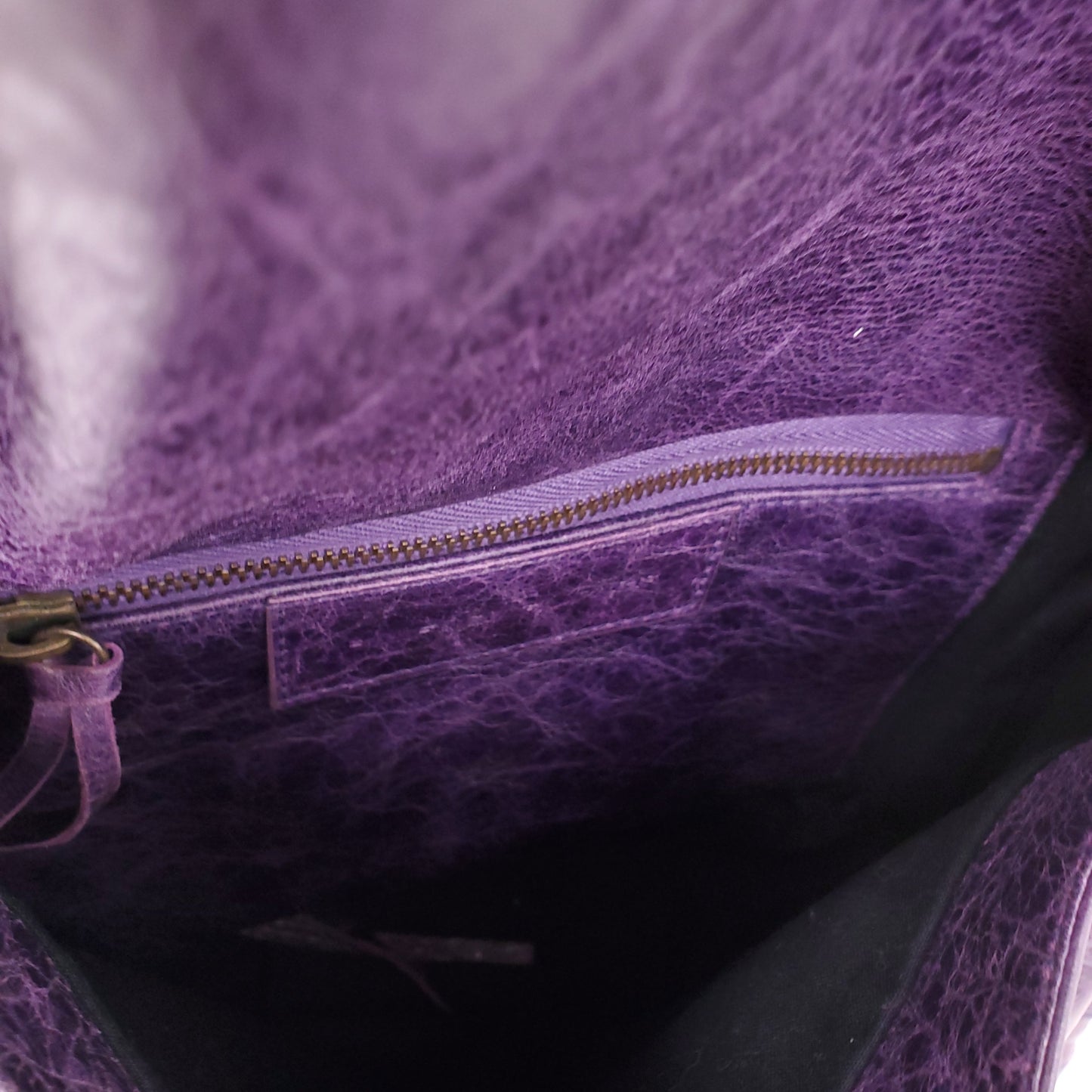 BALENCIAGA PURPLE LEATHER CROSSBODY FLAP BAG