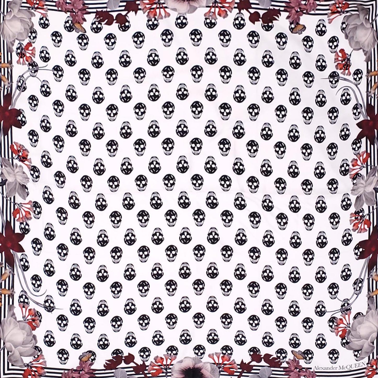 ALEXANDER MCQUEEN 'NIGHT FLOWER' PATTERNED SILK SCARF
