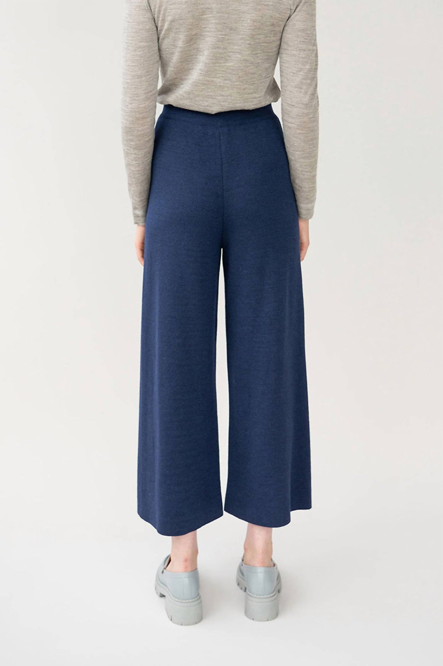 Wide Leg Trousers In Navy
