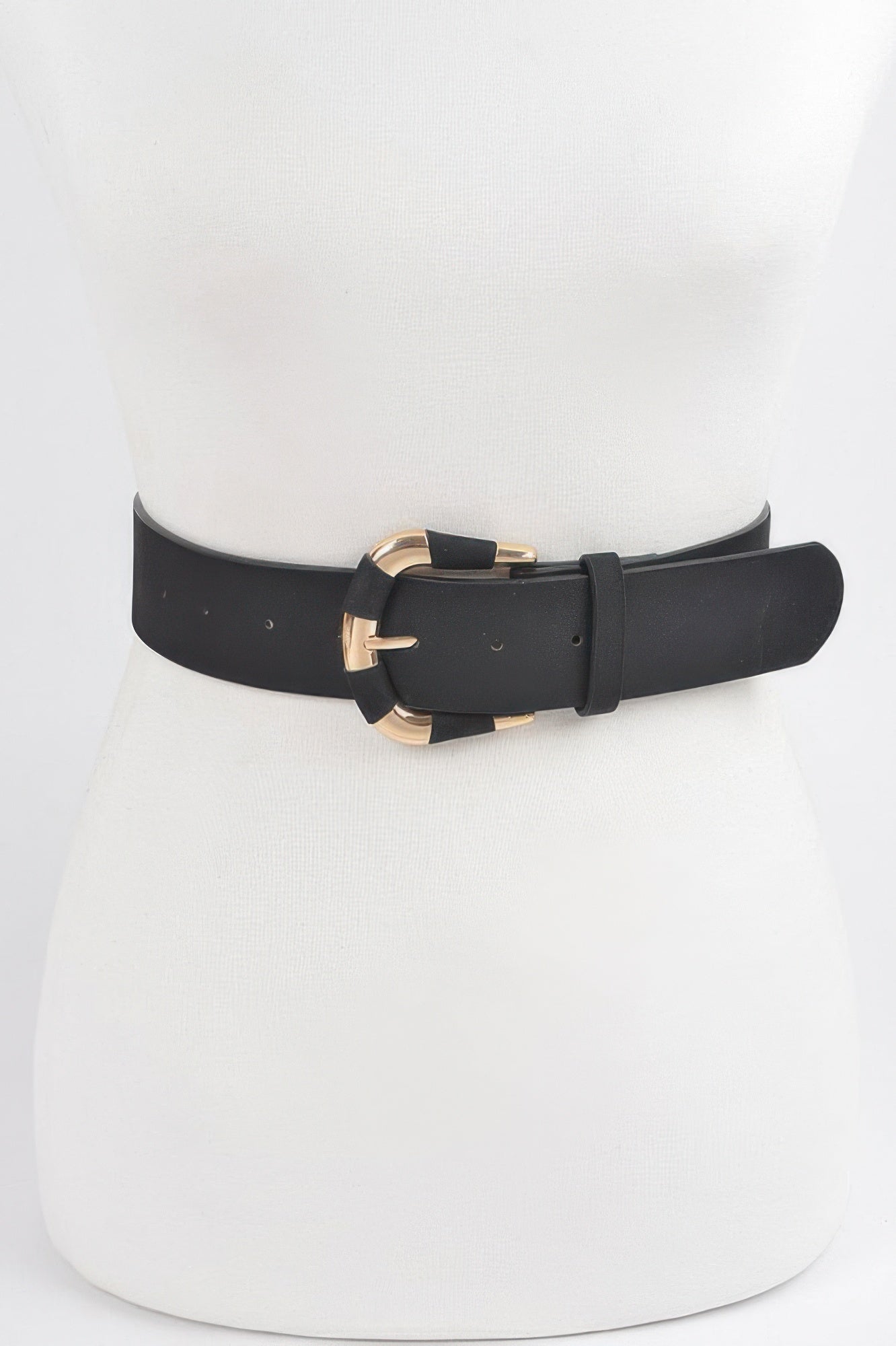 Micro Suede Belt for Polished, Everyday Style