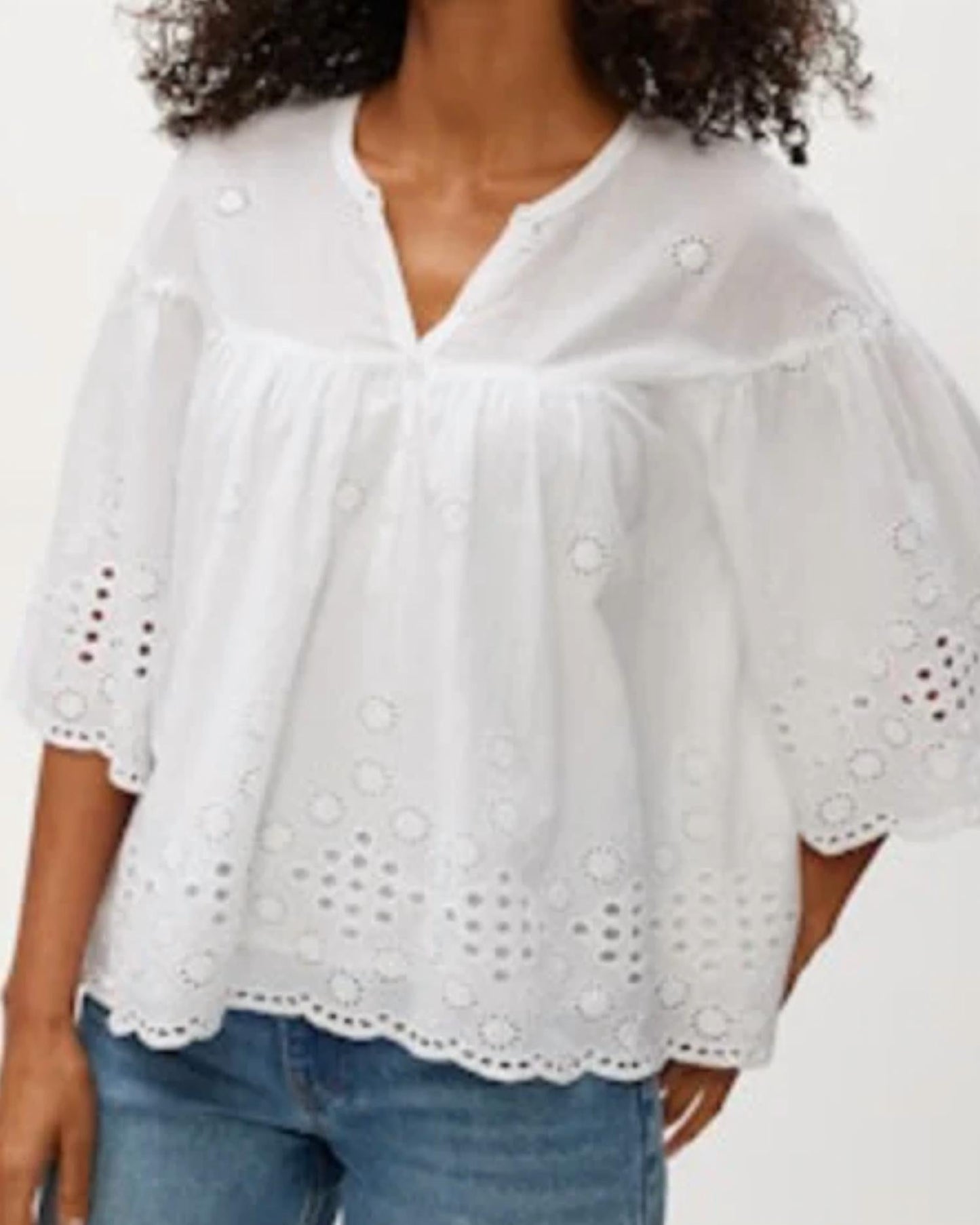Gloria Flutter Top In White