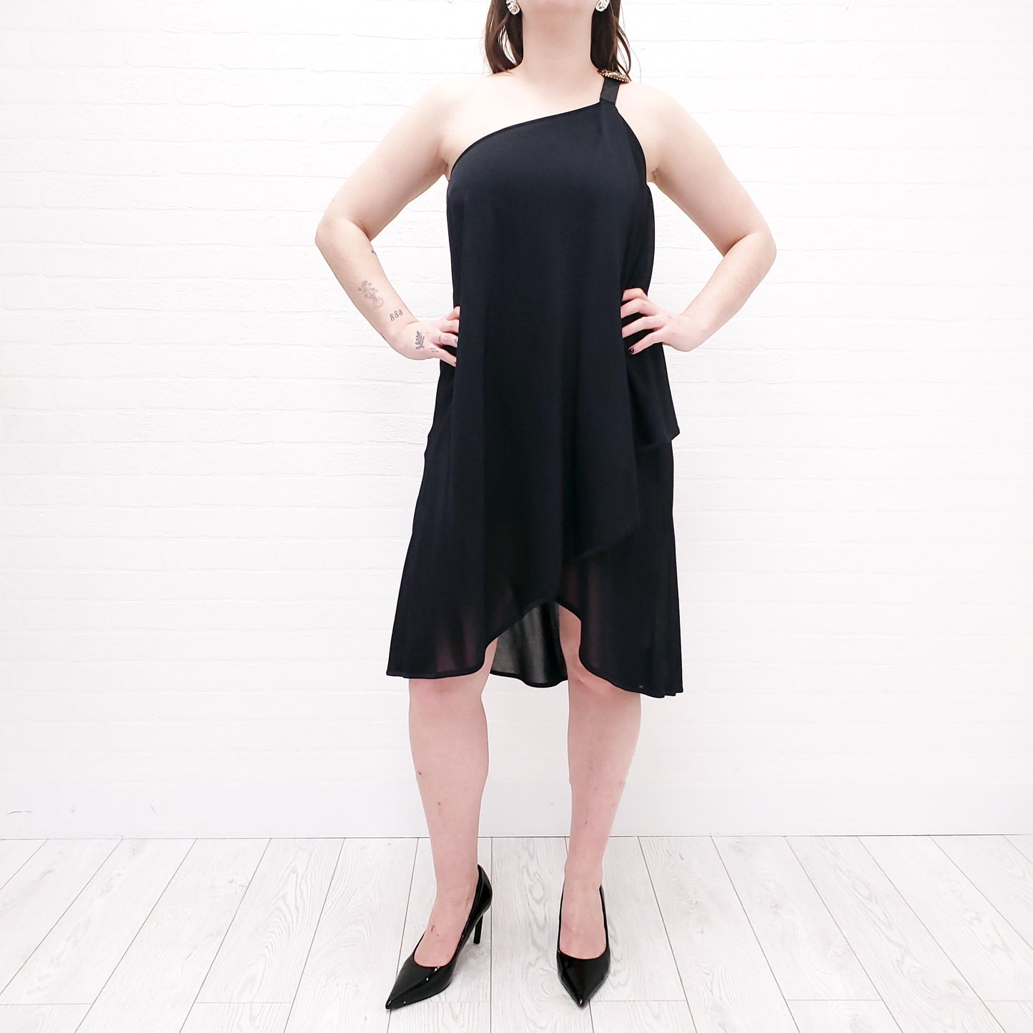 ALEXANDER MCQUEEN ONE SHOULDER WITH LEATHER BUCKLE - SIZE XS