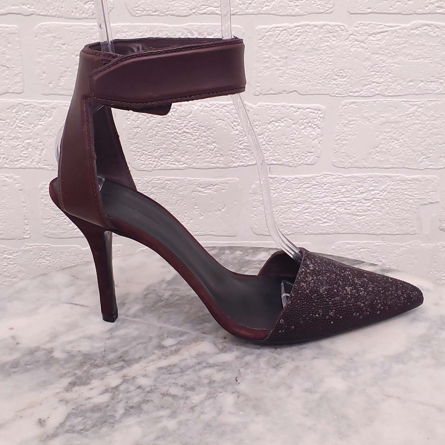 ALEXANDER WANG BURGUNDY PEBBLED LEATHER HEELS WITH STRAPS - SIZE 39