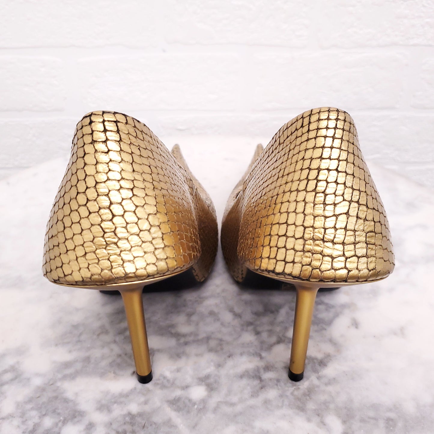 BALENCIAGA GOLD ESSEX PUMP - SIZE 36