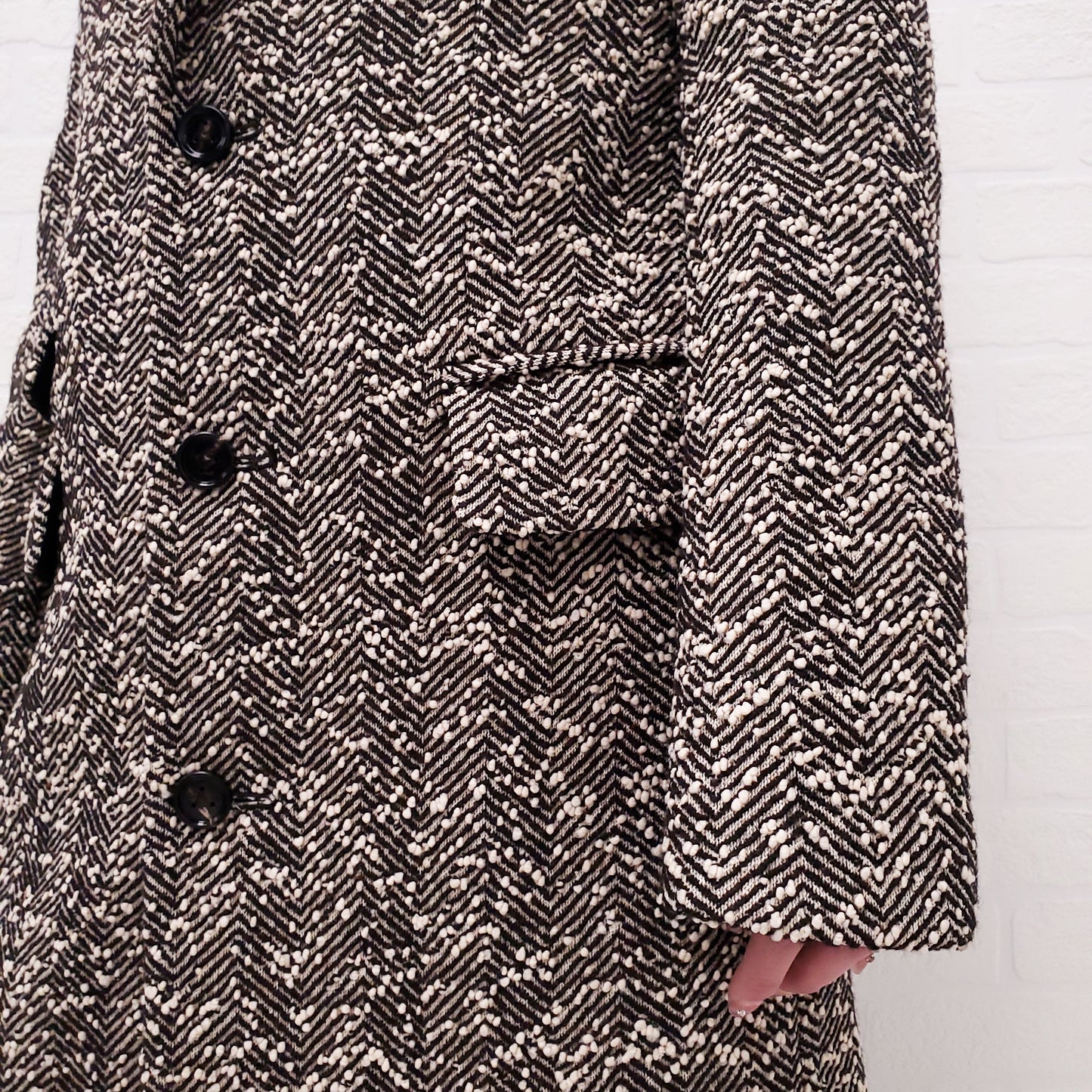 BOTTEGA VENETA BROWN HERRINGBONE LONG COAT WITH TRIANGLE POCKET - SIZE 38