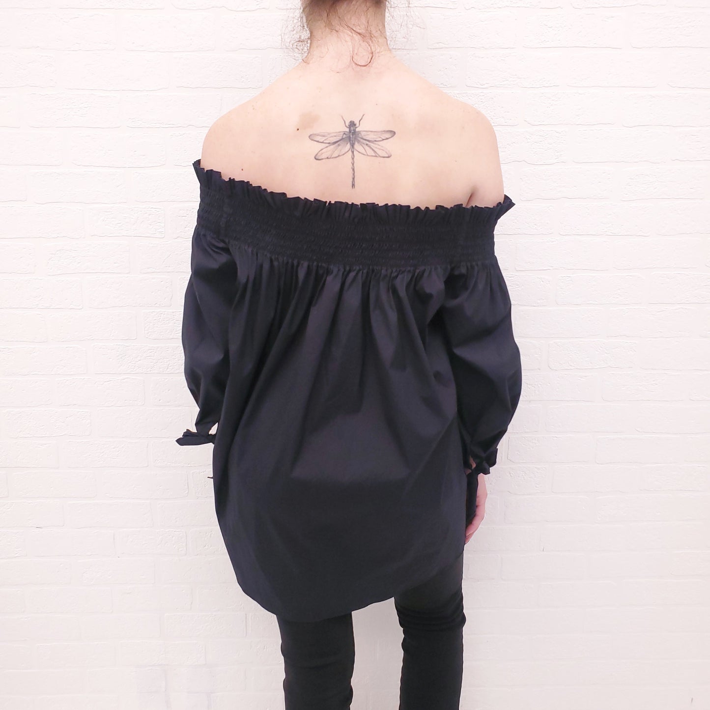 CAROLINE CONSTAS OFF THE SHOULDER BLOUSE - SIZE M