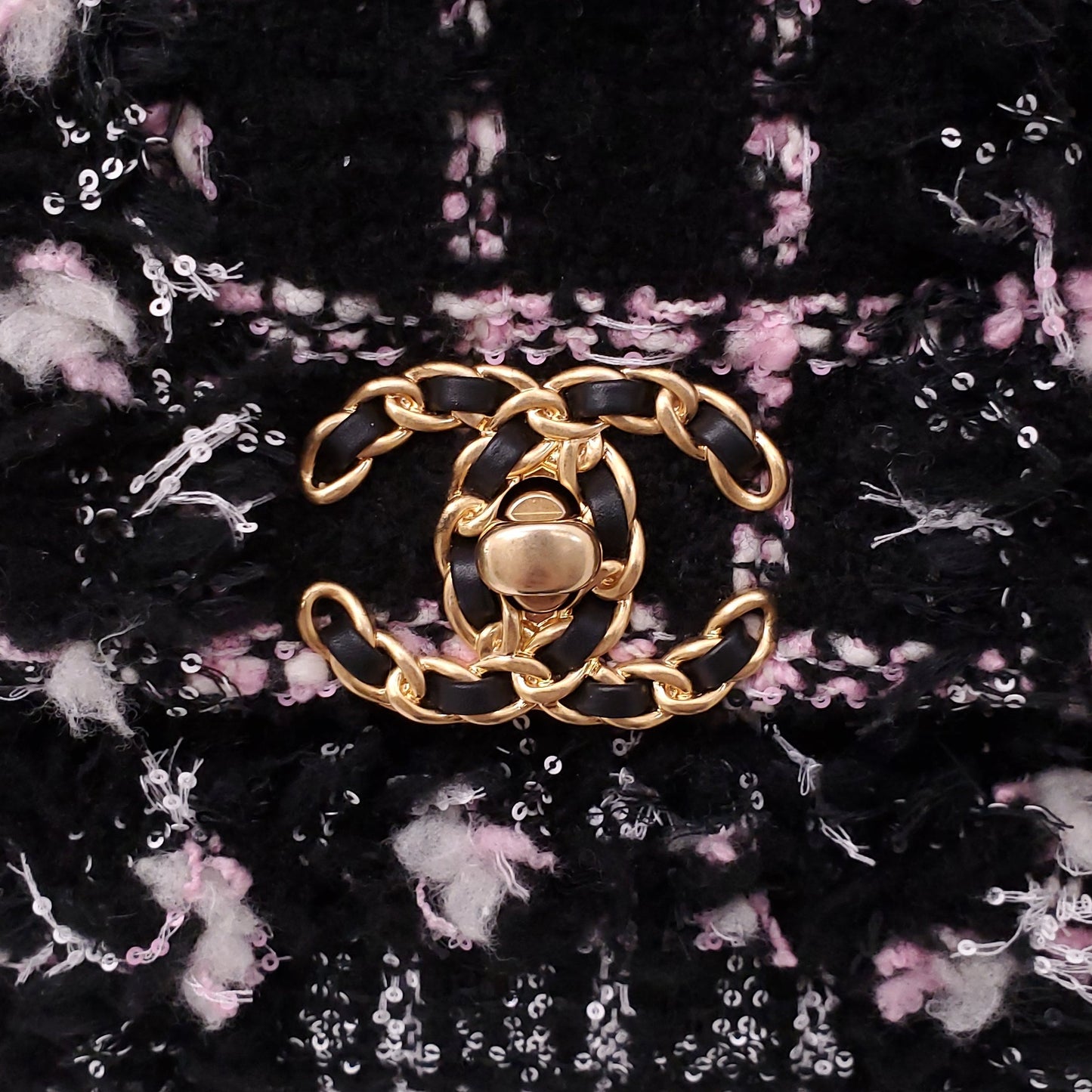 CHANEL 19 TWEED FLAP BAG