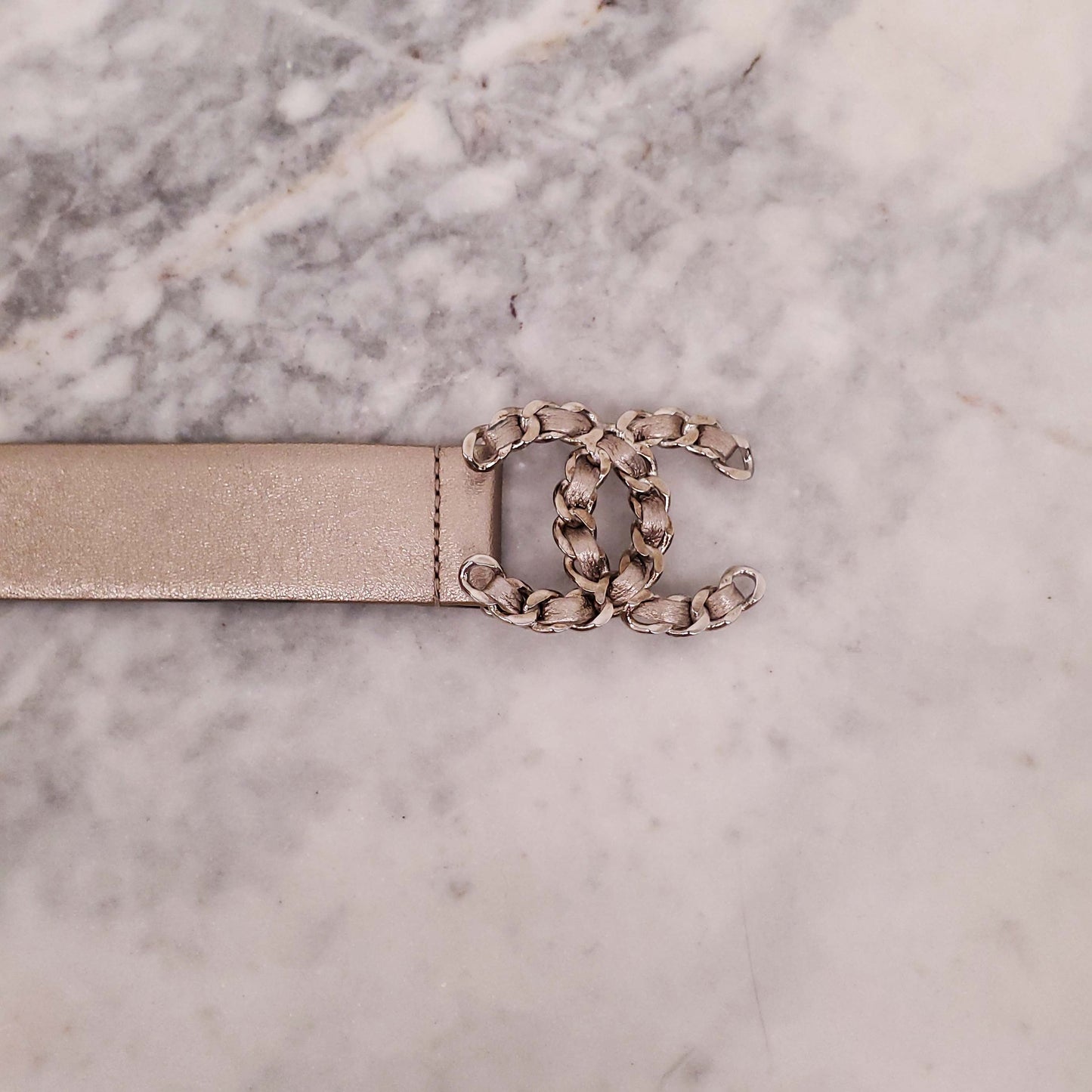 CHANEL METALLIC ELECTRUM CHAIN LOGO BELT - SIZE 80