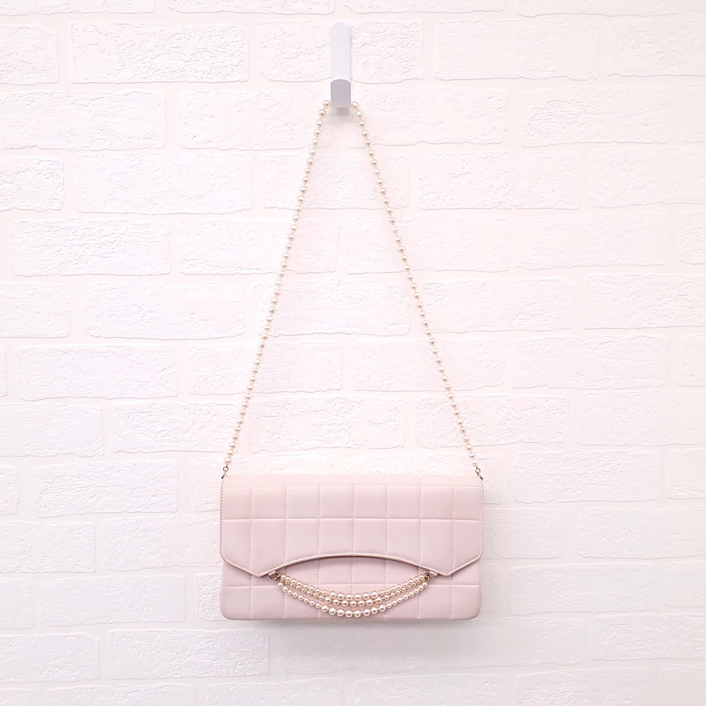 CHANEL PINK PEARL FLAP BAG