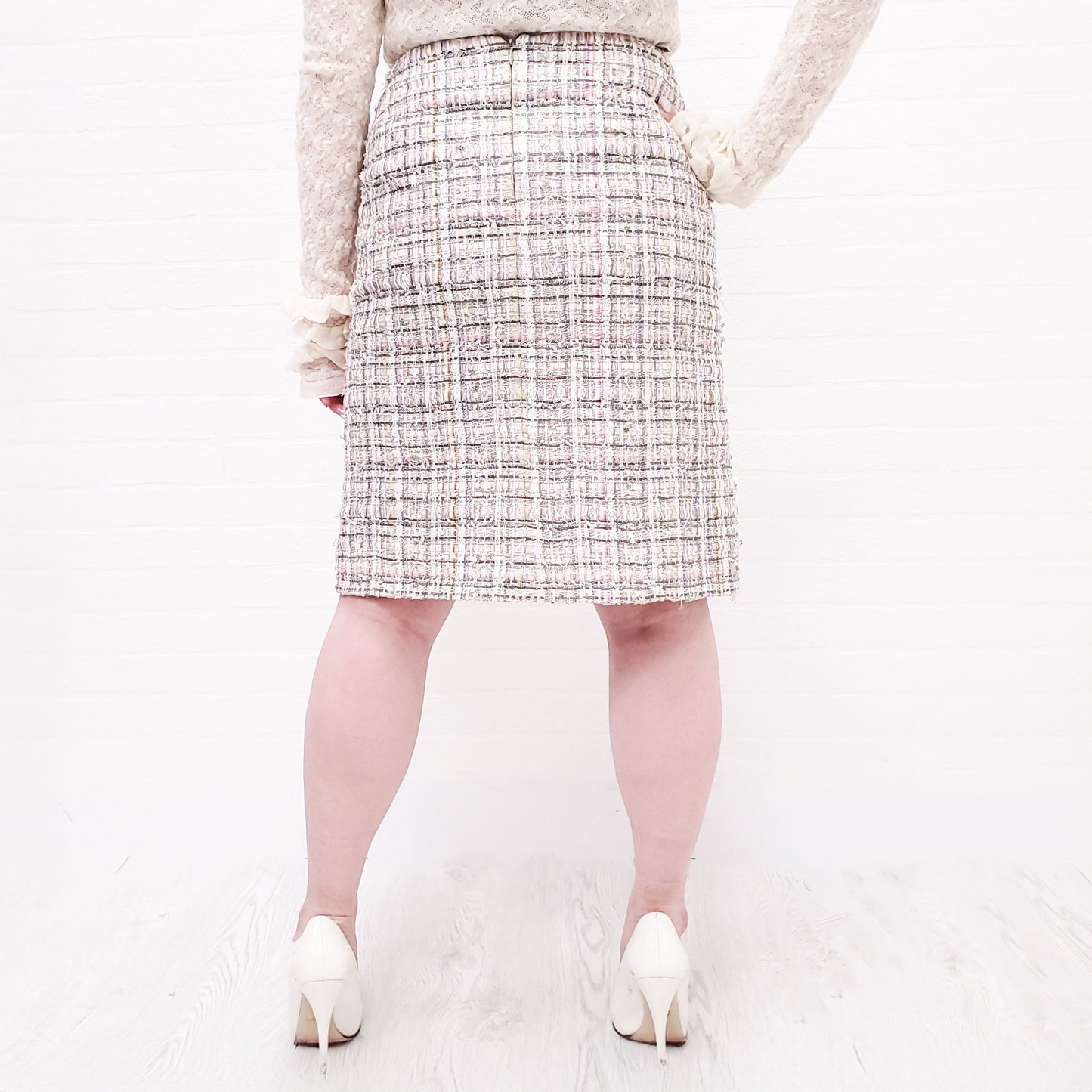 CHANEL PINK TWEED SPARKLE SKIRT - SIZE 38