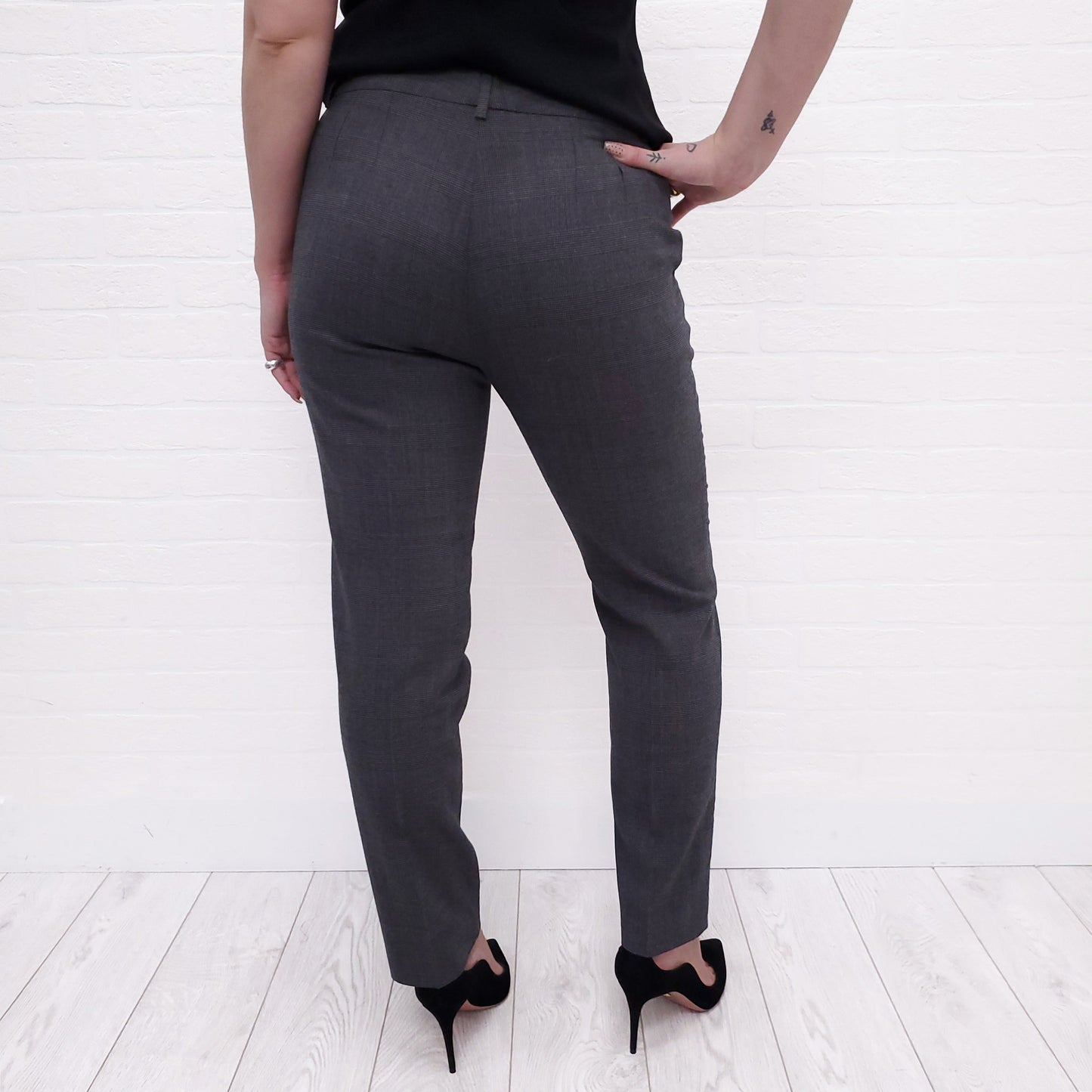 DOLCE & GABBANA GREY TROUSERS - SIZE 46