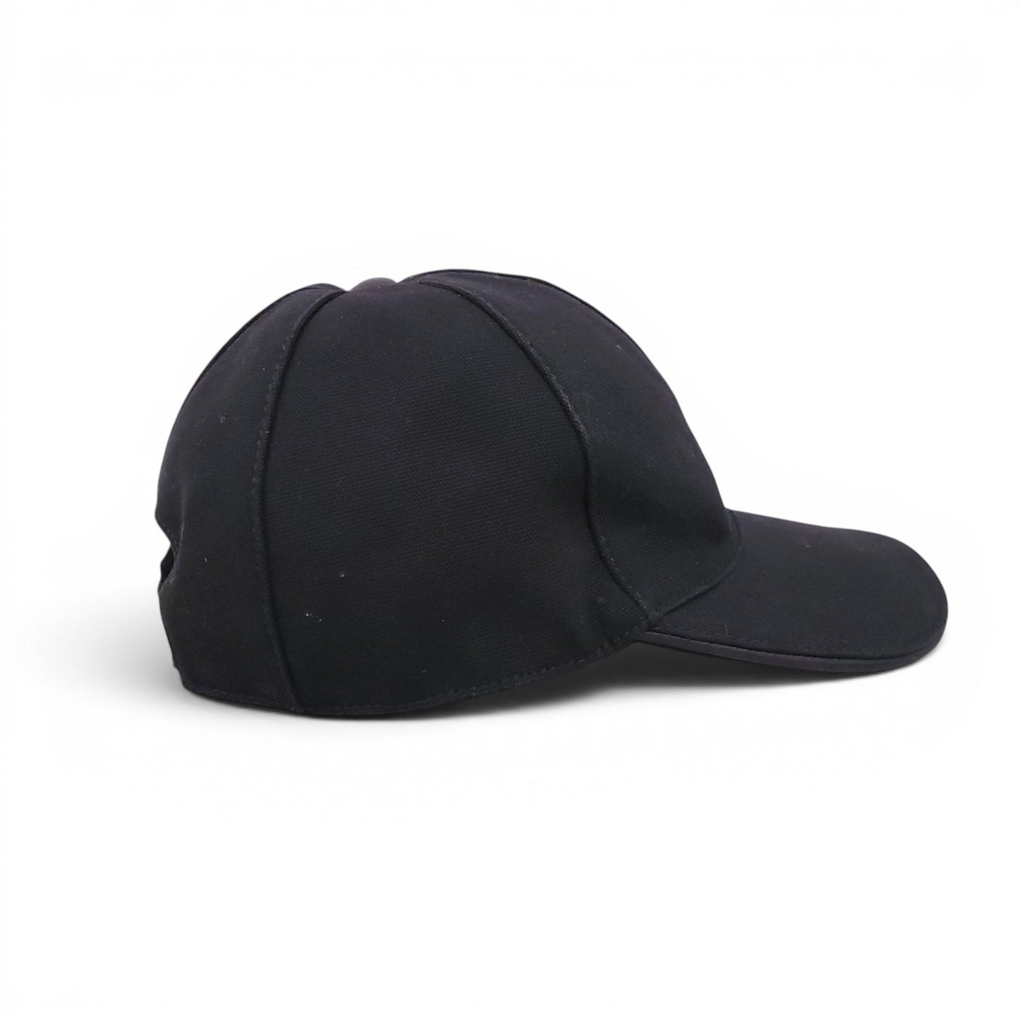 GUCCI BLACK LOGO HAT
