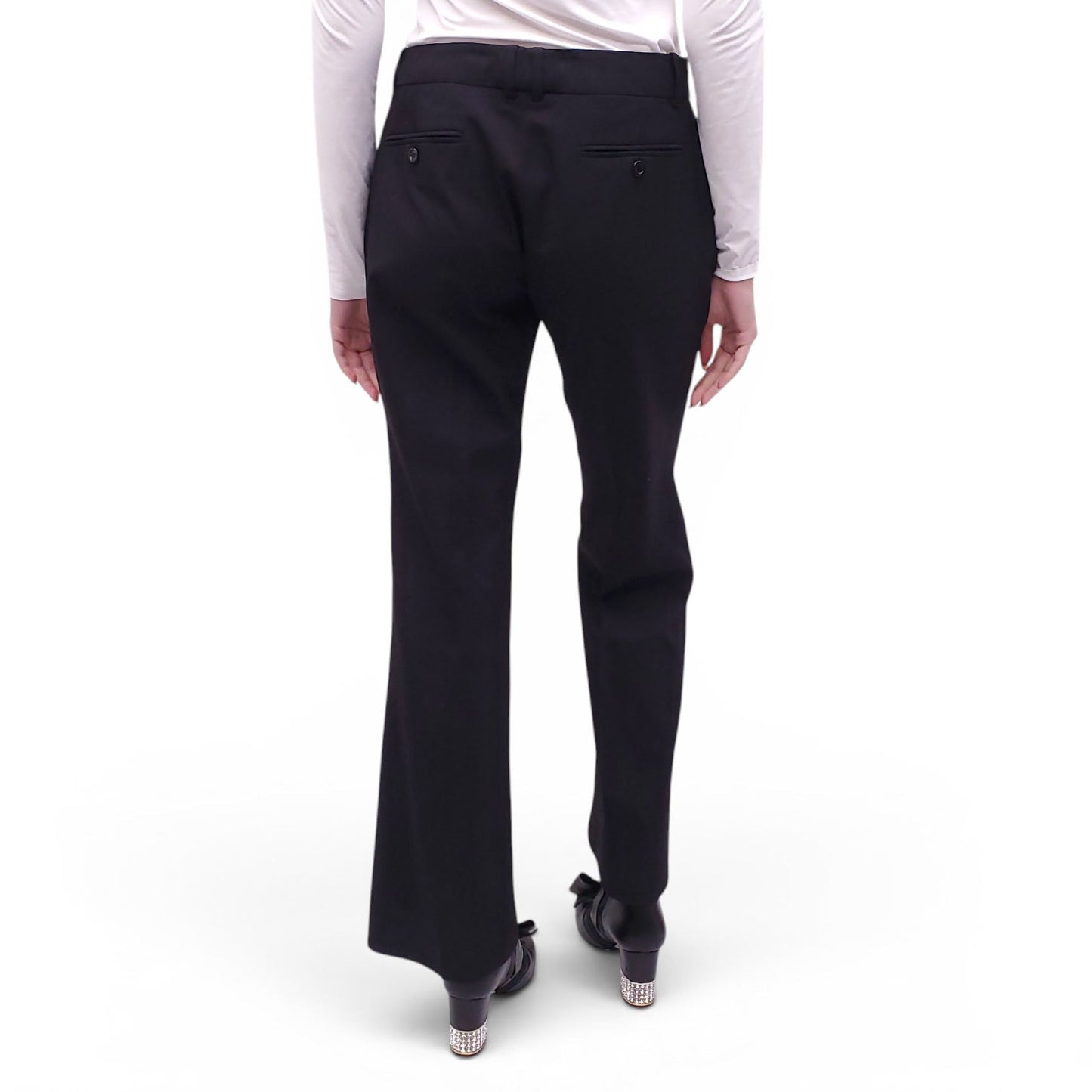 GUCCI BLACK SUIT WITH PLEATED SLEEVE DETAIL - SIZE 6