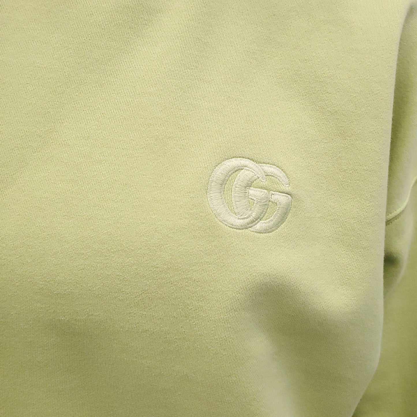GUCCI NEON GREEN CROPPED LOGO SWEATER - SIZE M