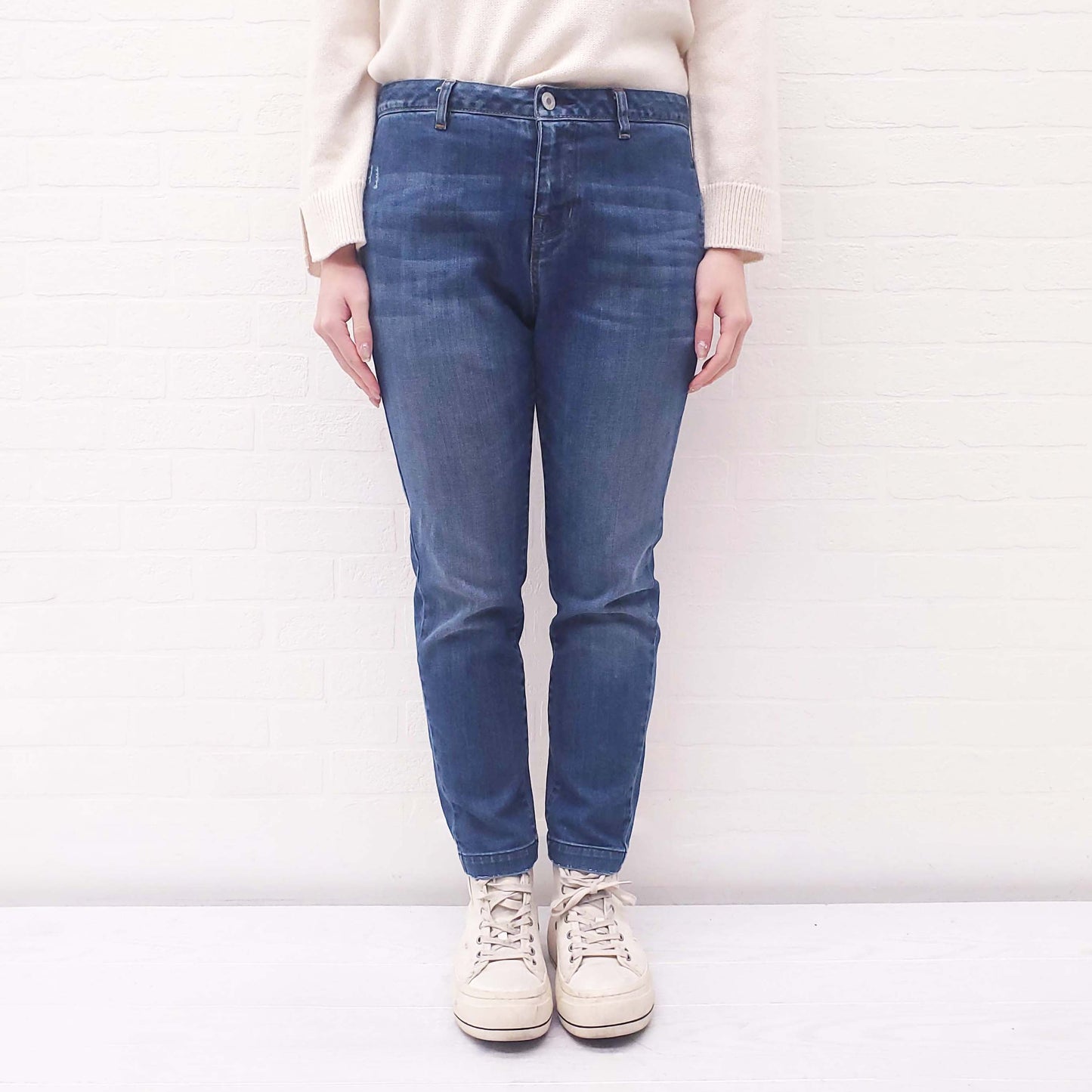 NILI LOTAN 'TEL AVIV' JEANS - SIZE 27