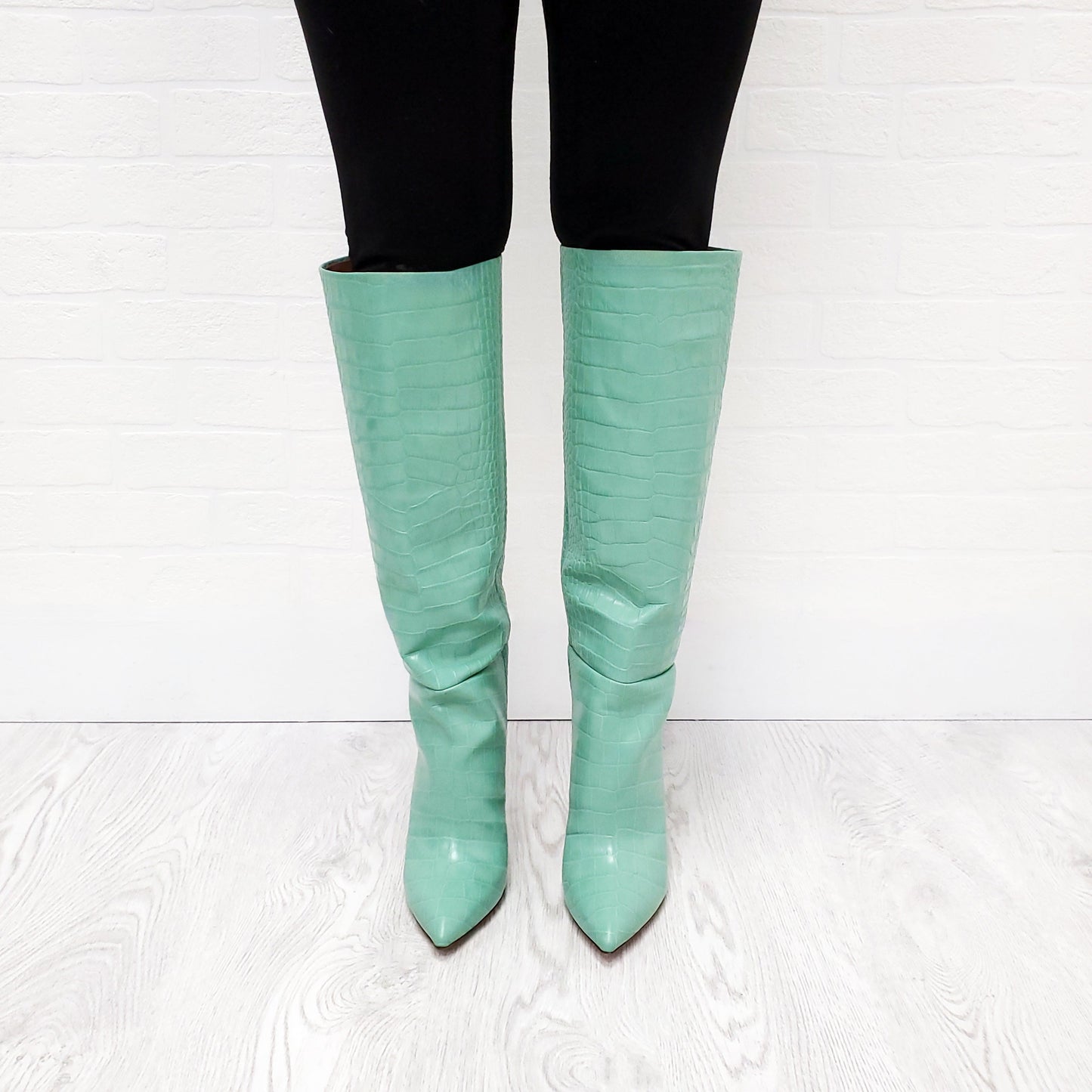 PARIS TEXAS MINT CROCODILE PRINT LEATHER BOOTS - SIZE 37.5