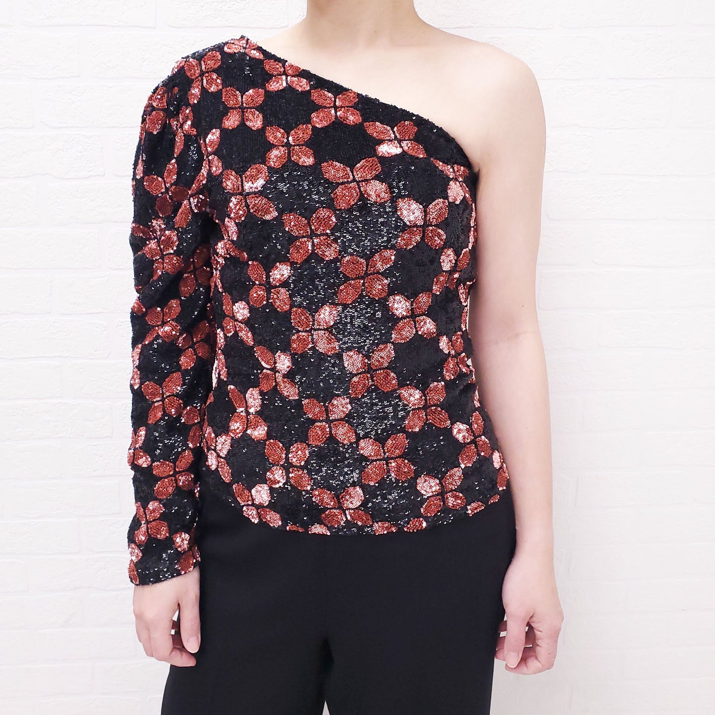 RETROFETE BLACK/PINK SEQUIN CATHERINE TOP - SIZE M
