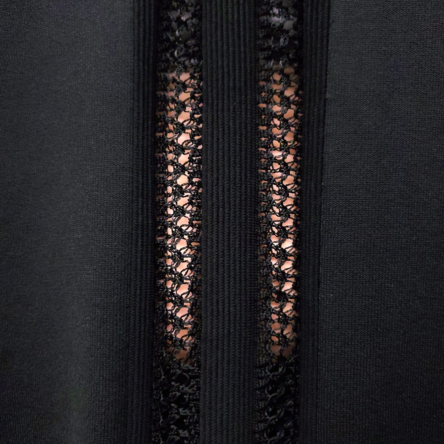 VALENTINO BLACK SHORT SLEEVE SWEATER WITH LACE AND FRINGE DETAIL - SIZE XS