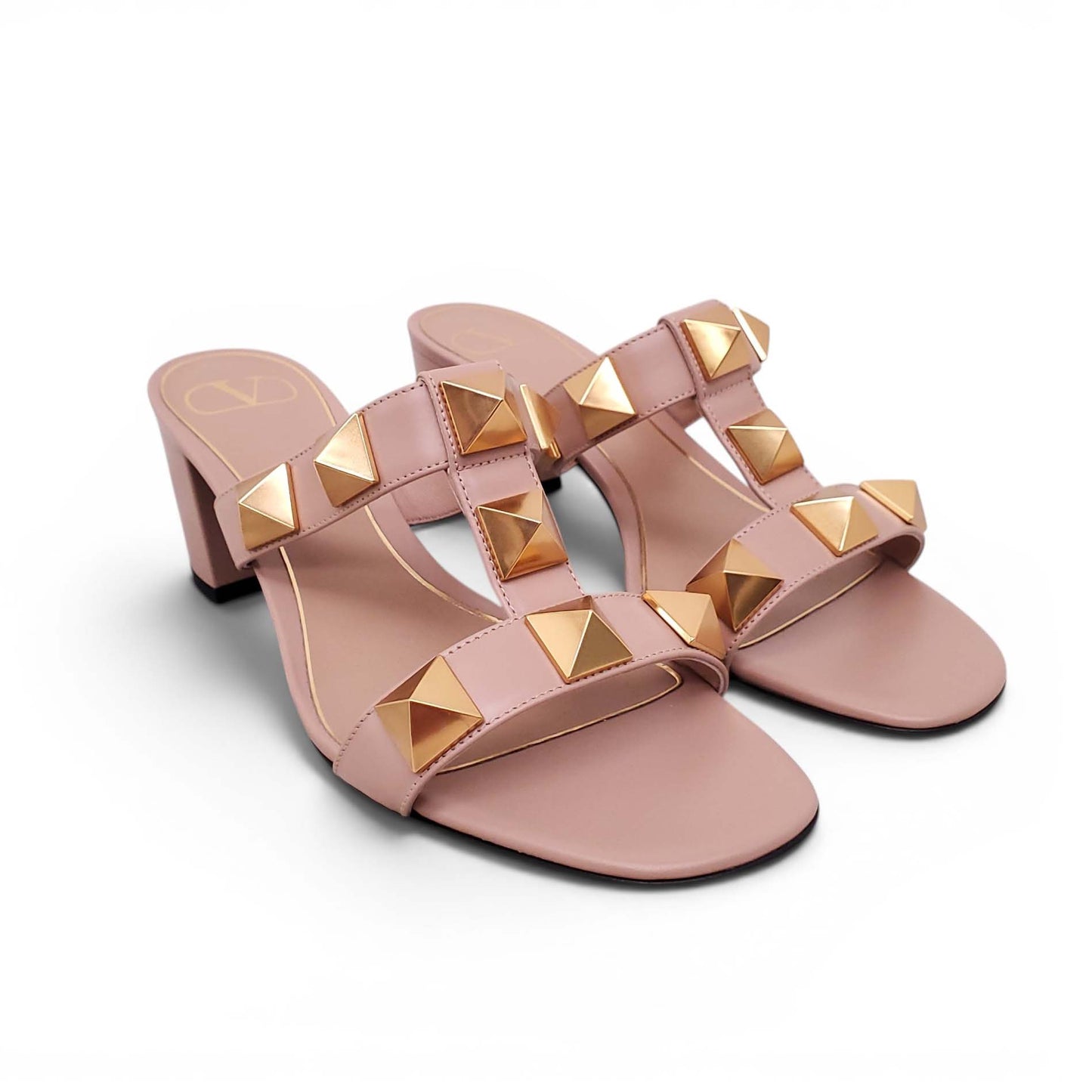 VALENTINO NUDE ROMAN ROCKSTUD BLOCK SANDALS - SIZE 38.5