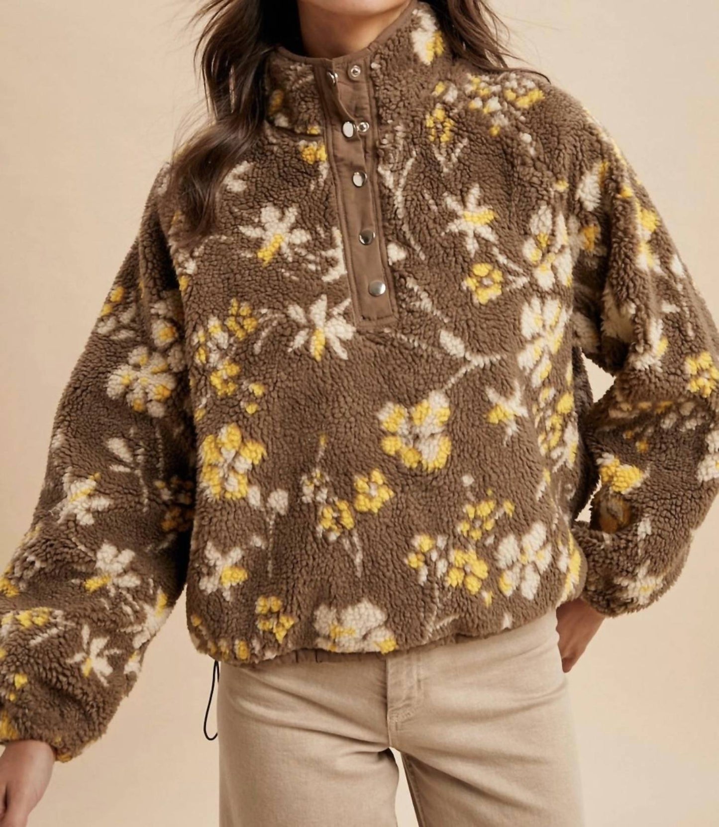 Floral Sherpa Snap Button Pullover In Mocha Mousse