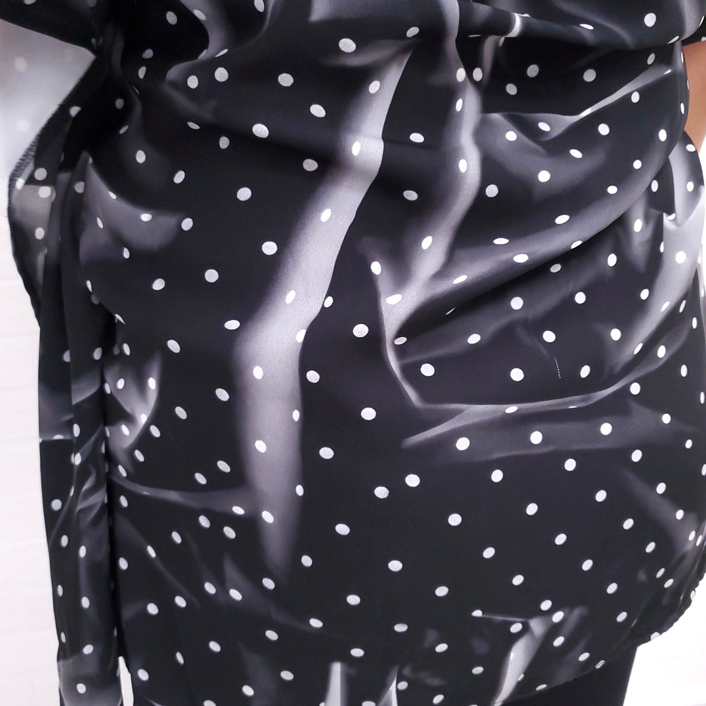 MM6 MAISON MARGIELA RECTANGULAR POLKA DOT TEE - XS
