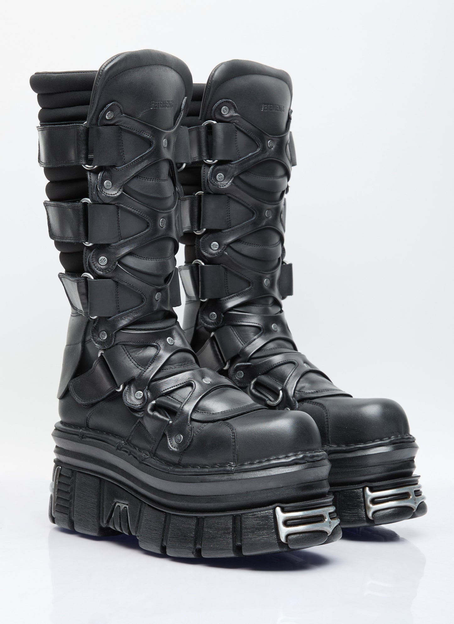 Vetements Men Tower Boots